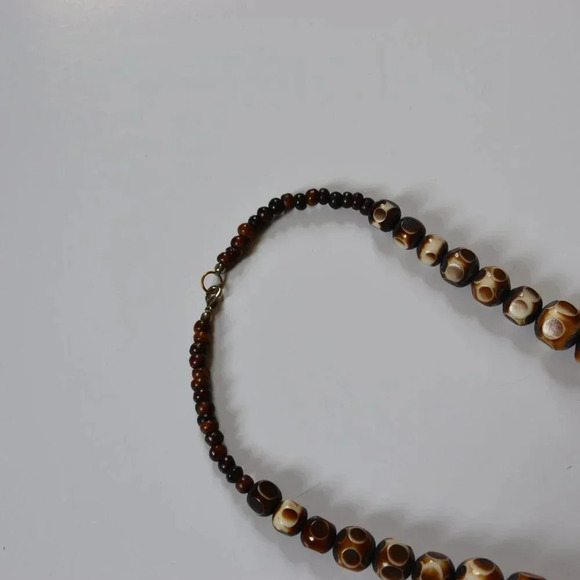 Vtg Carved Bone Beaded Necklace - Picture 3 of 7